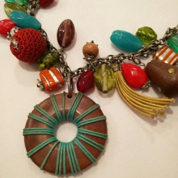 Cluster glass beads necklace ADORABLE!!! - Picture 4 of 8